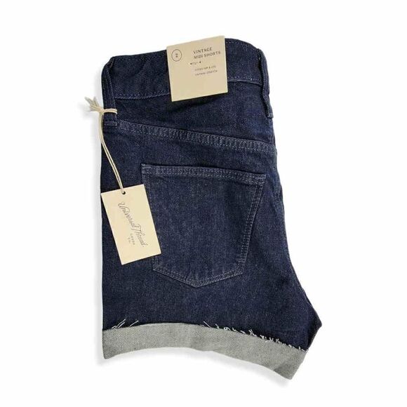 Universal Thread  Midi Shorts Size 2 - Picture 3 of 4